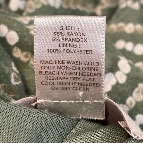 LOFT Outlet Sleeveless Green Knit Dress, size Medium - Picture 6 of 6